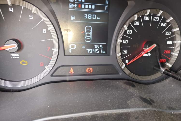 Used GAC Trumpchi GA6 2016 235T DCT Elite Edition Odometer Close Up