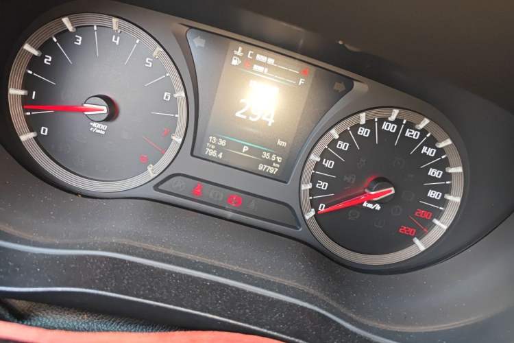 Used GAC Trumpchi GA6 2016 235T DCT Luxury Edition Odometer Close Up