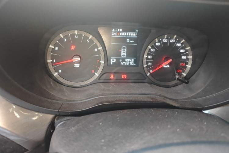 Used GAC Trumpchi GA6 2016 235T DCT Elite Edition Odometer Close Up