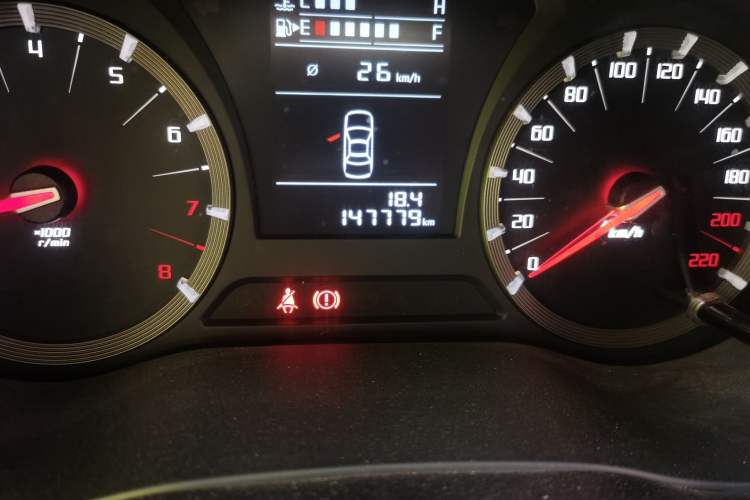 Used GAC Trumpchi GA6 2016 235T Manual Comfort Edition Odometer Close Up