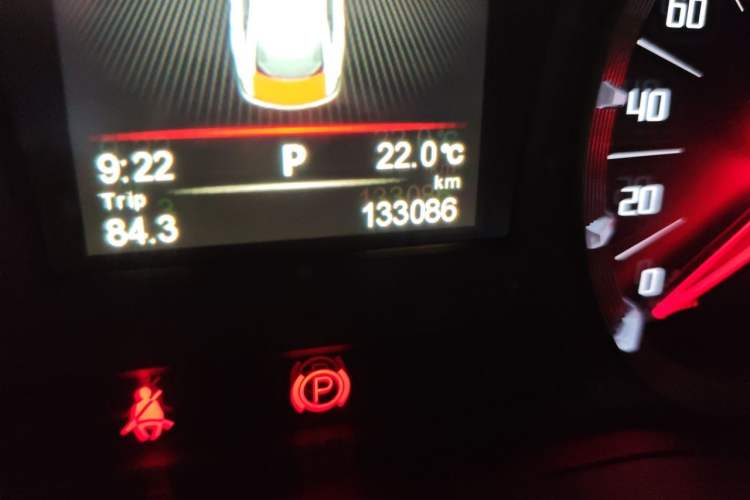 Used GAC Trumpchi GA6 2016 235T DCT Luxury Edition Odometer Close Up