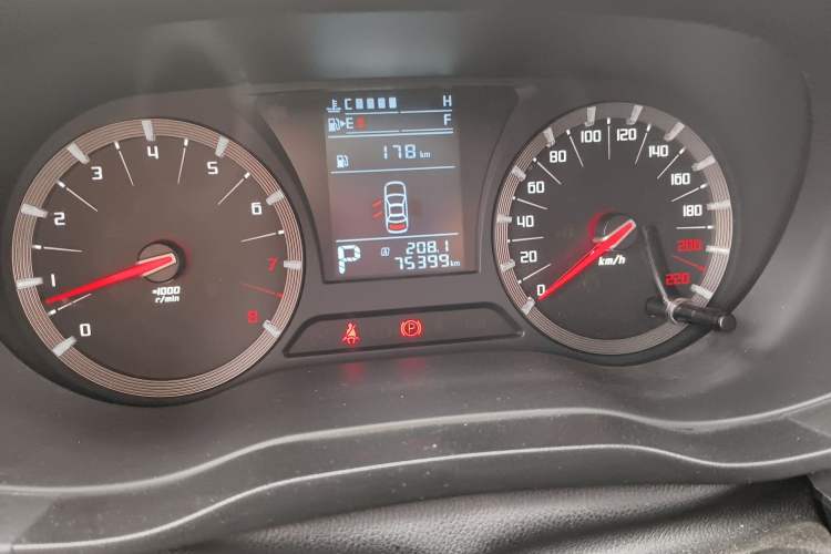 Used GAC Trumpchi GA6 2016 235T DCT Elite Edition Odometer Close Up