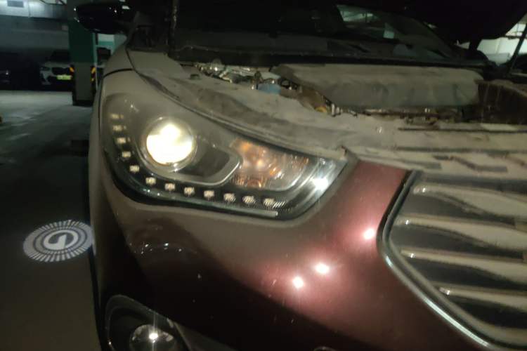 Used GAC Trumpchi GA6 2016 235T DCT Luxury Edition Right Front Headlight
