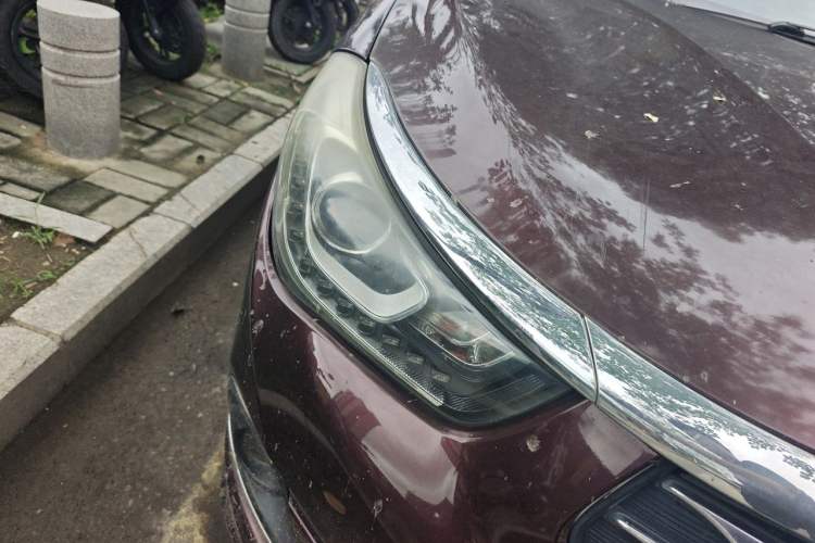 Used GAC Trumpchi GA6 2016 235T DCT Elite Edition Right Front Headlight