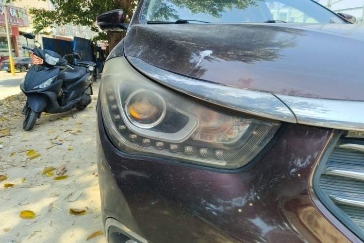 Used GAC Trumpchi GA6 2016 235T DCT Elite Edition Right Front Headlight