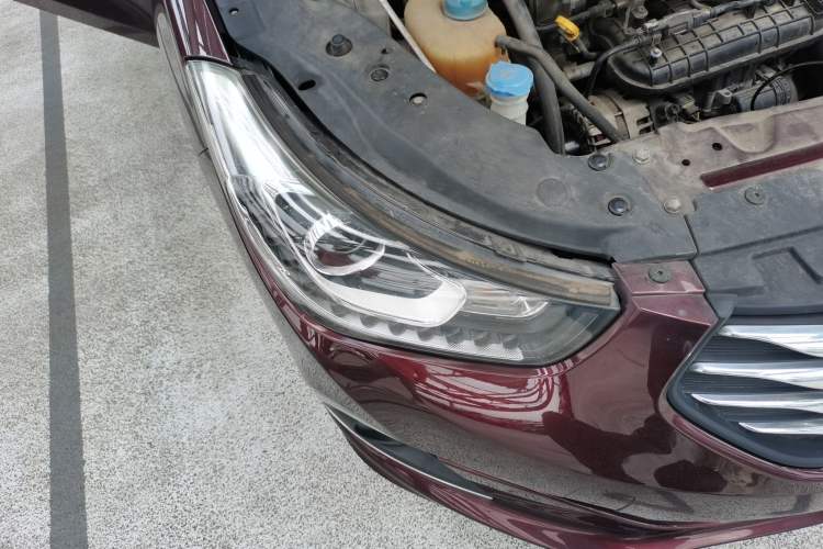 Used GAC Trumpchi GA6 2016 235T DCT Elite Edition Right Front Headlight