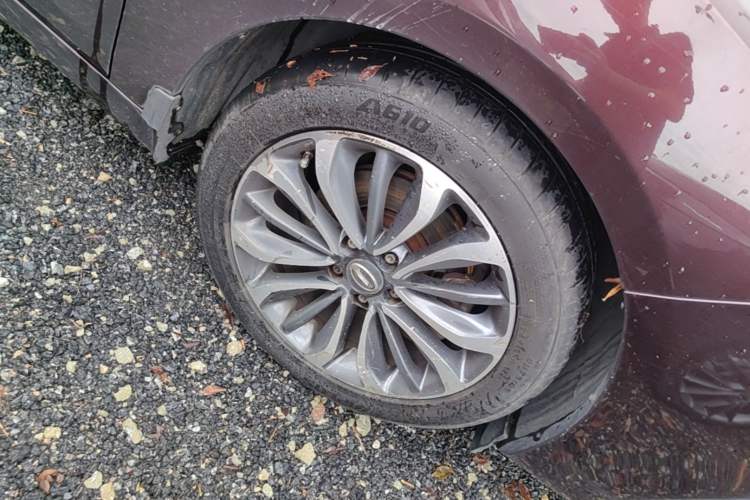 Used GAC Trumpchi GA6 2016 235T DCT Luxury Edition Right Front Wheel Hub