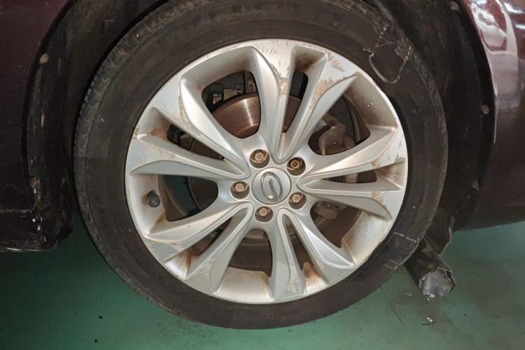 Used GAC Trumpchi GA6 2016 235T Manual Elite Edition Right Front Wheel Hub