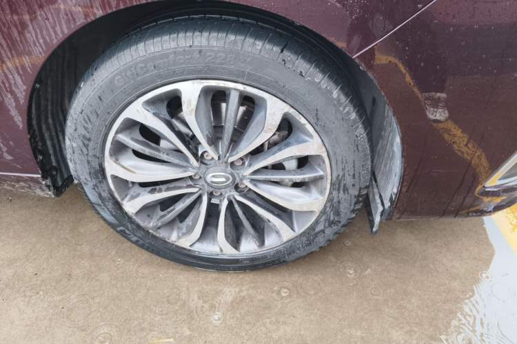 Used GAC Trumpchi GA6 2016 235T DCT Luxury Edition Right Front Wheel Hub