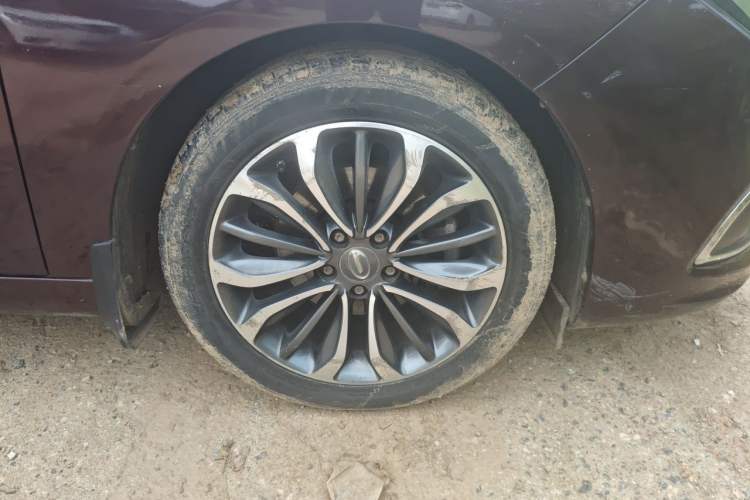 Used GAC Trumpchi GA6 2016 235T DCT Luxury Edition Right Front Wheel Hub