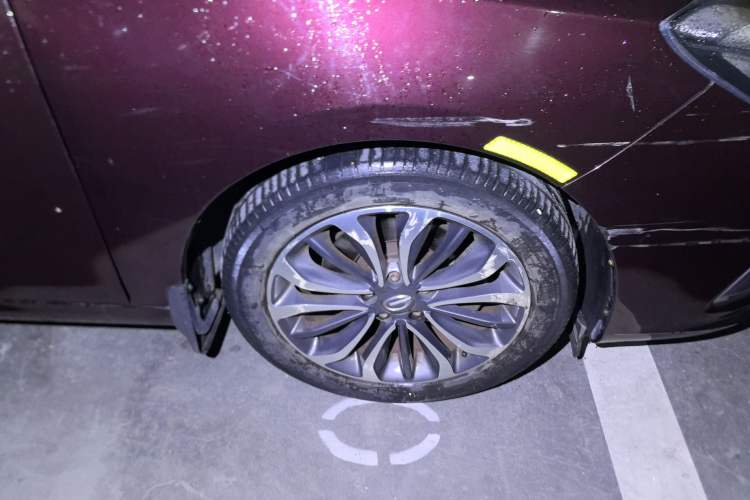 Used GAC Trumpchi GA6 2016 235T DCT Luxury Edition Right Front Wheel Hub