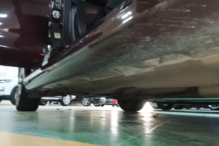 Used GAC Trumpchi GA6 2016 235T DCT Luxury Edition Right Side Sill