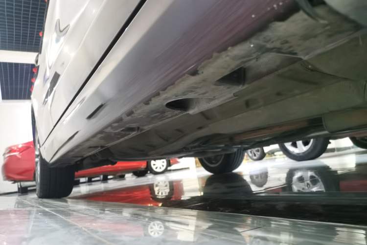 Used GAC Trumpchi GA6 2016 235T DCT Luxury Edition Right Side Sill