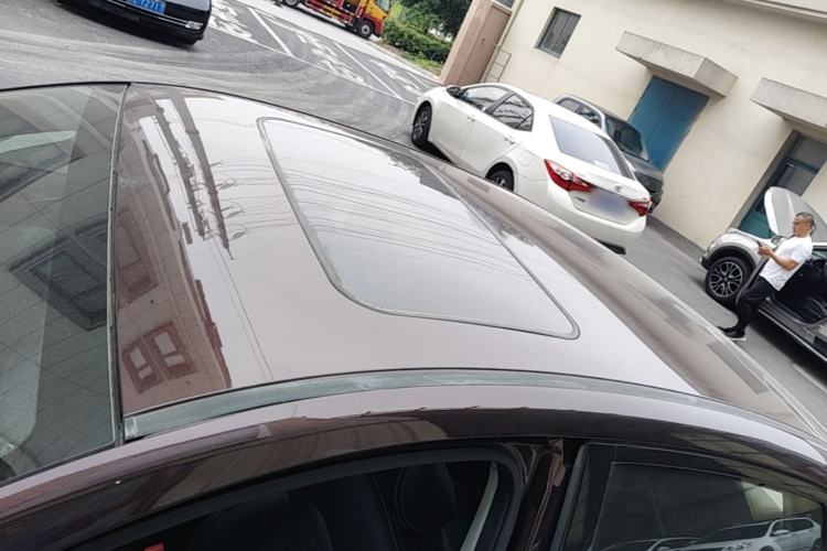 Used GAC Trumpchi GA6 2016 235T Manual Elite Edition Roof