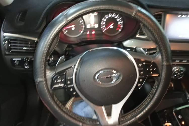 Used GAC Trumpchi GA6 2016 235T DCT Luxury Edition Steering Wheel