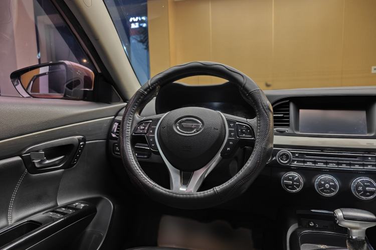 Used GAC Trumpchi GA6 2016 235T DCT Luxury Edition Steering Wheel