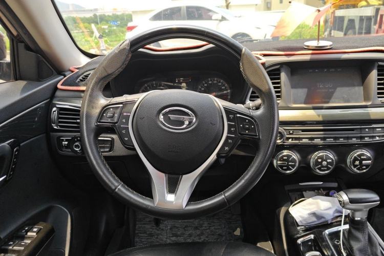 Used GAC Trumpchi GA6 2016 235T DCT Luxury Edition Steering Wheel