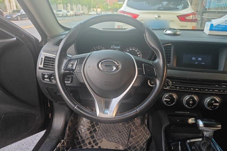 Used GAC Trumpchi GA6 2016 235T DCT Elite Edition Steering Wheel