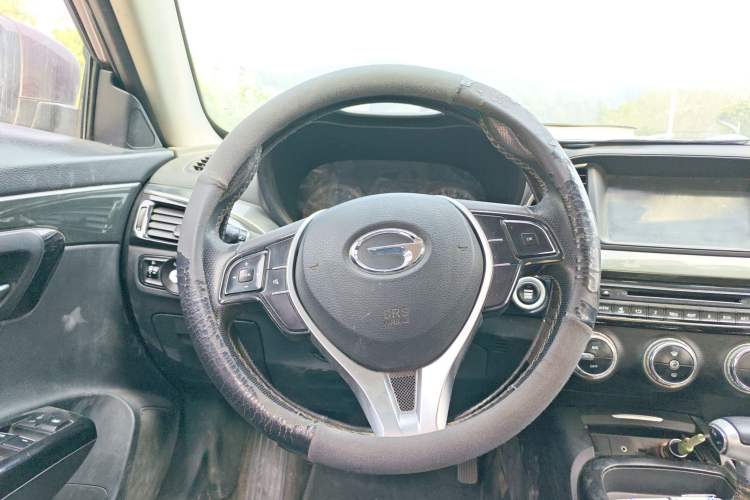 Used GAC Trumpchi GA6 2016 235T DCT Elite Edition Steering Wheel