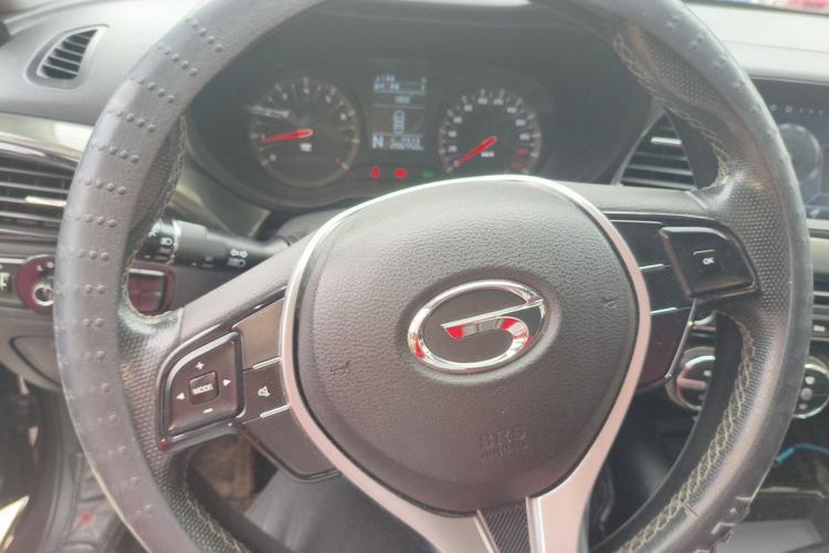 Used GAC Trumpchi GA6 2016 235T DCT Elite Edition Steering Wheel