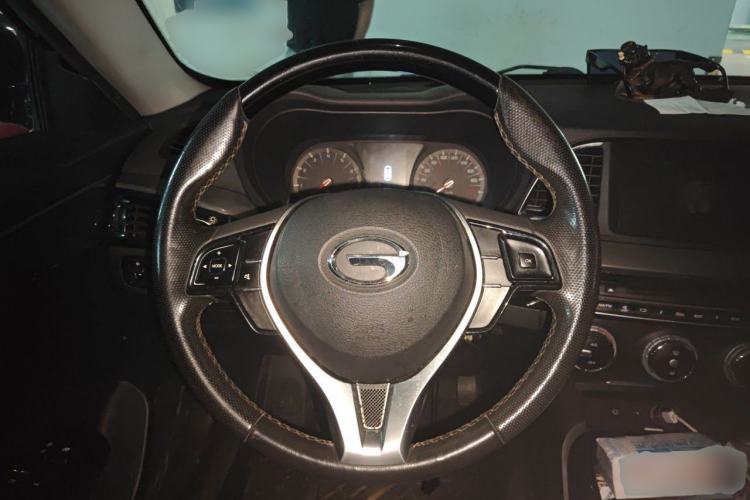 Used GAC Trumpchi GA6 2016 235T Manual Elite Edition Steering Wheel