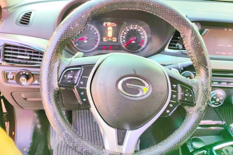 Used GAC Trumpchi GA6 2016 235T DCT Luxury Edition Steering Wheel