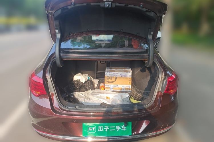 Used GAC Trumpchi GA6 2016 235T DCT Elite Edition Trunk
