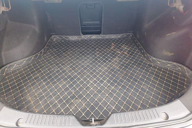 Used GAC Trumpchi GA6 2016 235T DCT Luxury Edition Trunk