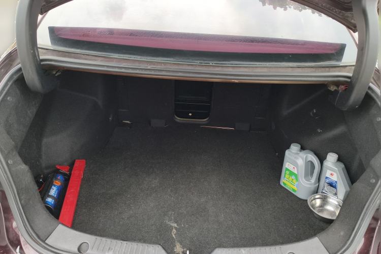 Used GAC Trumpchi GA6 2016 235T DCT Elite Edition Trunk