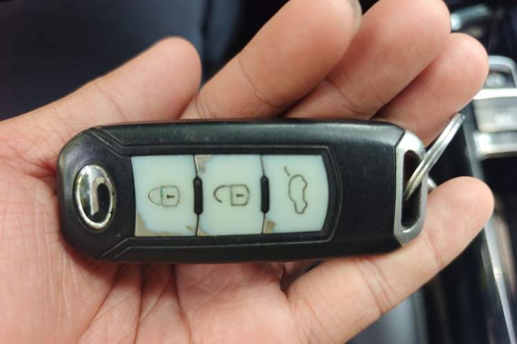 Used GAC Trumpchi GA6 2016 235T DCT Elite Edition Vehicle Key