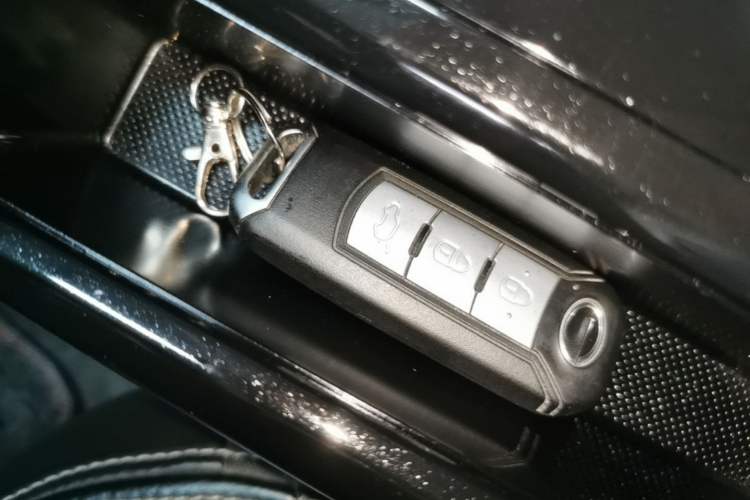 Used GAC Trumpchi GA6 2016 235T DCT Luxury Edition Vehicle Key