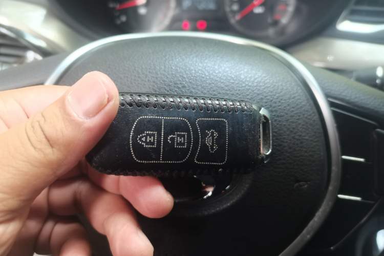 Used GAC Trumpchi GA6 2016 235T DCT Elite Edition Vehicle Key