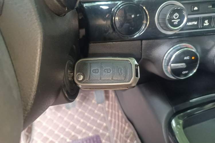 Used GAC Trumpchi GA6 2016 235T Manual Elite Edition Vehicle Key