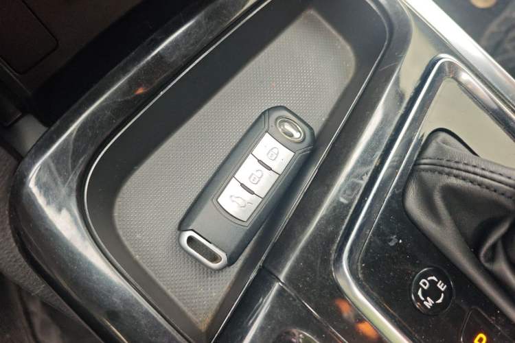 Used GAC Trumpchi GA6 2016 235T DCT Elite Edition Vehicle Key