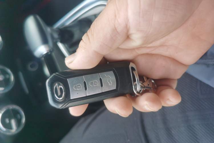 Used GAC Trumpchi GA6 2016 235T DCT Elite Edition Vehicle Key