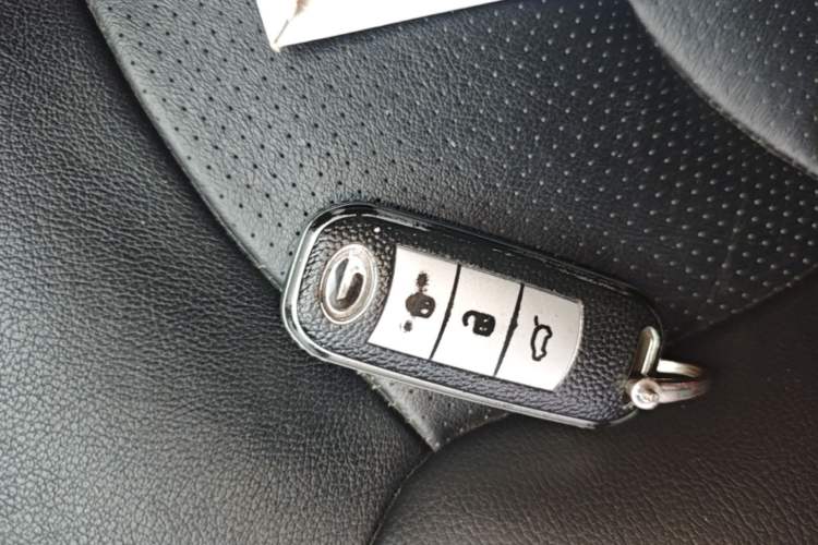 Used GAC Trumpchi GA6 2016 235T DCT Elite Edition Vehicle Key