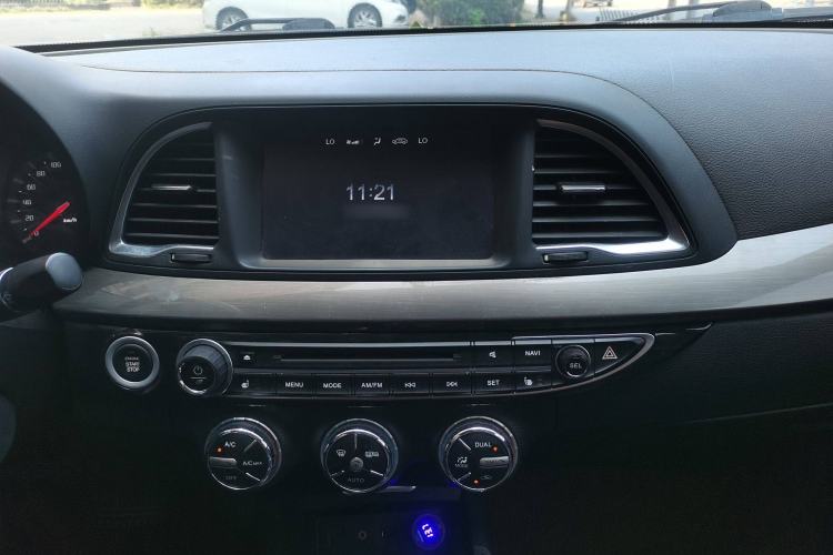 Used GAC Trumpchi GA6 2016 235T DCT Luxury Edition Audio And AC Panel