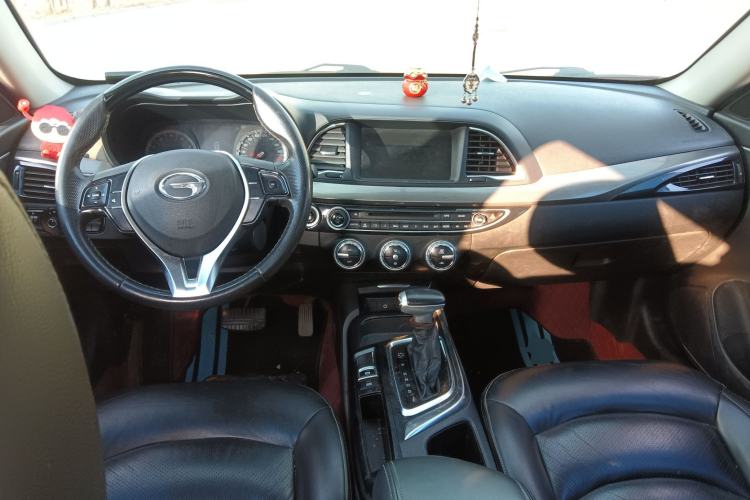 Used GAC Trumpchi GA6 2016 235T DCT Elite Edition Center Console