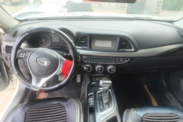 Used GAC Trumpchi GA6 2016 235T DCT Elite Edition Center Console