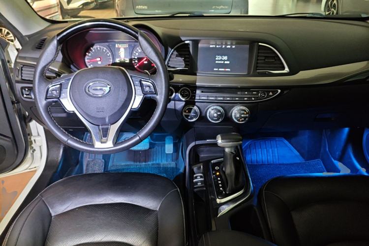 Used GAC Trumpchi GA6 2016 235T DCT Luxury Edition Center Console