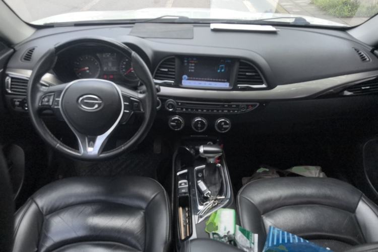 Used GAC Trumpchi GA6 2016 235T DCT Elite Edition Center Console