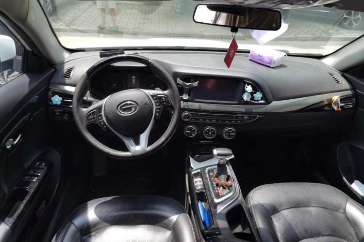 Used GAC Trumpchi GA6 2016 235T DCT Luxury Edition Center Console