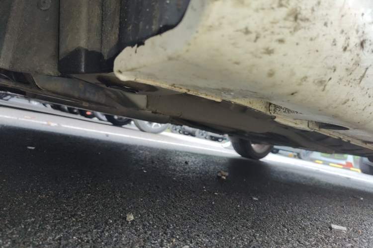 Used GAC Trumpchi GA6 2016 235T DCT Elite Edition Chassis Front Left