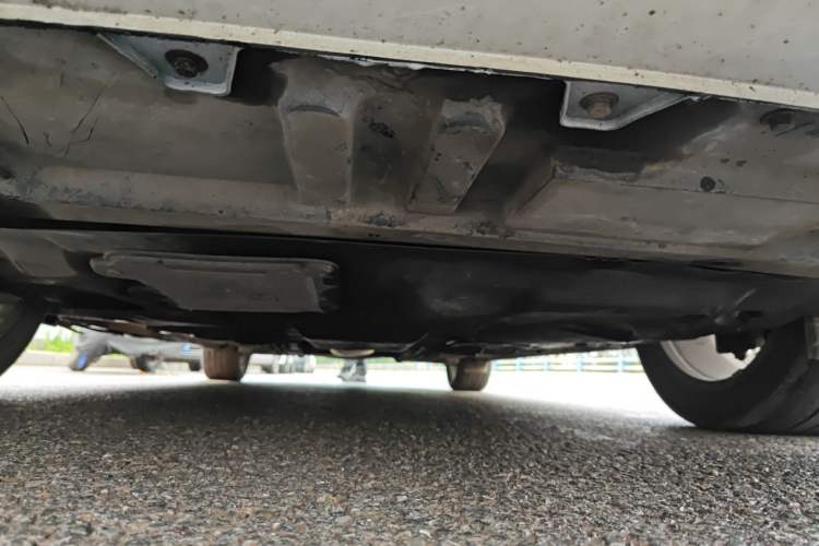 Used GAC Trumpchi GA6 2016 235T DCT Elite Edition Chassis Front