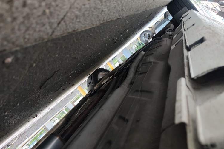 Used GAC Trumpchi GA6 2016 235T DCT Elite Edition Chassis Front Right