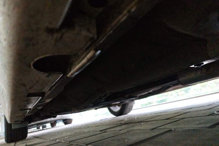 Used GAC Trumpchi GA6 2016 235T DCT Elite Edition Chassis Front Right