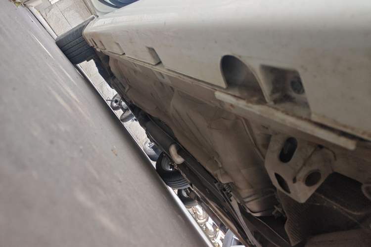 Used GAC Trumpchi GA6 2016 235T DCT Elite Edition Chassis Rear Left