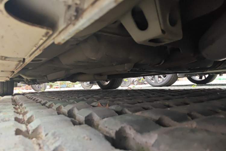 Used GAC Trumpchi GA6 2016 235T DCT Elite Edition Chassis Rear Left