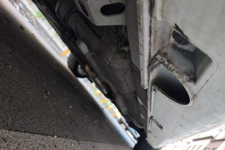 Used GAC Trumpchi GA6 2016 235T DCT Elite Edition Chassis Rear Right