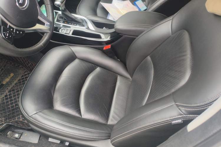 Used GAC Trumpchi GA6 2016 235T DCT Luxury Edition Driver Seat